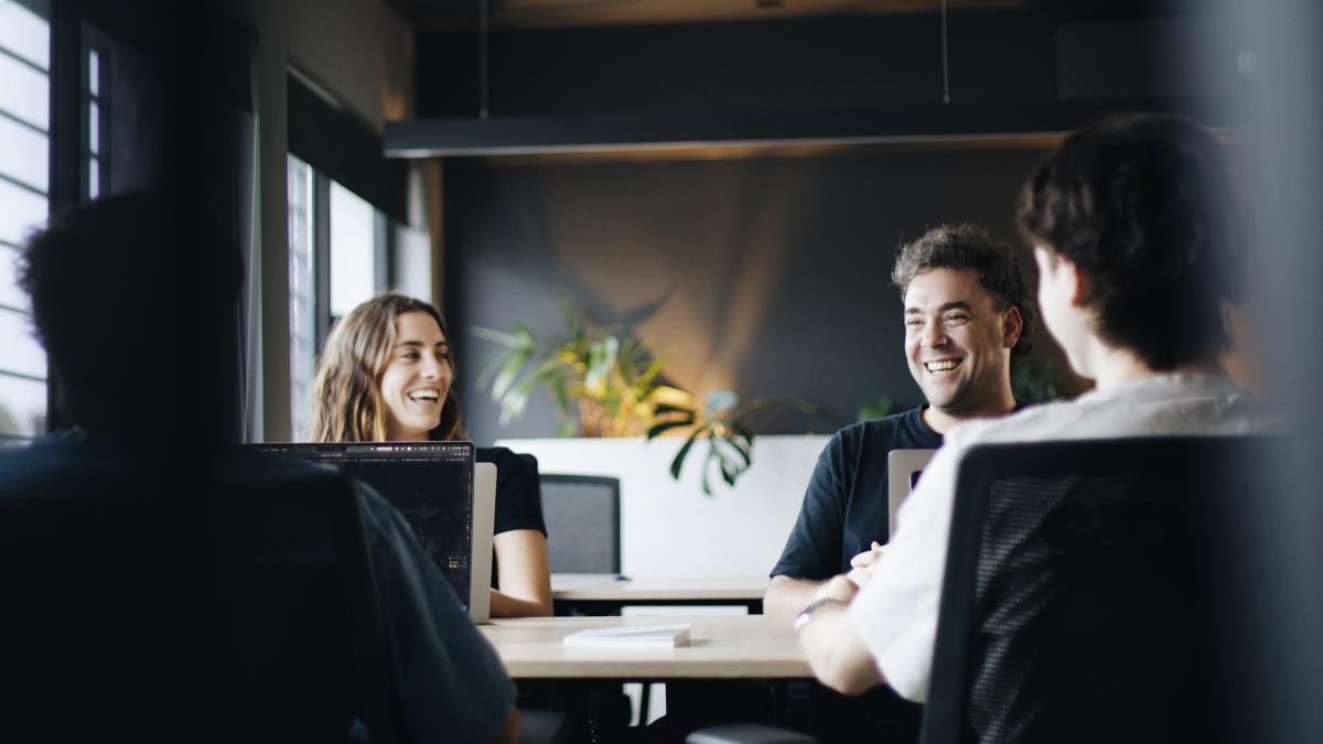 The Synthetic Mind: Why Business Player Mindset Is the Future of Vibe Coding image